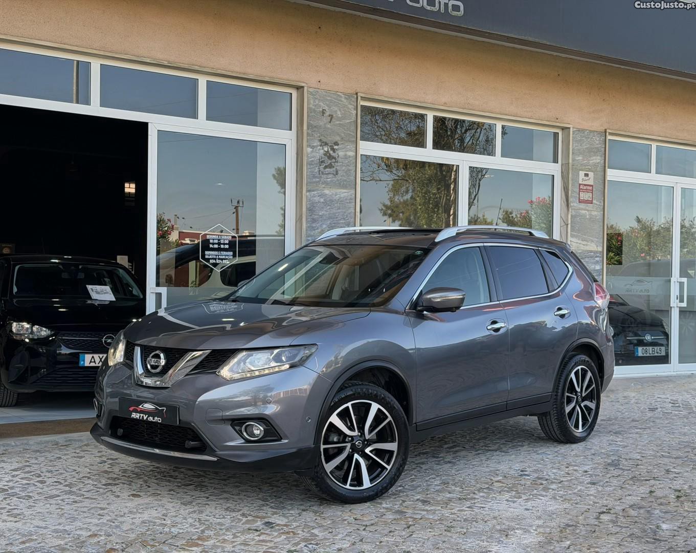 Nissan X-Trail 1.6 DCi Tekna — fotografia 19