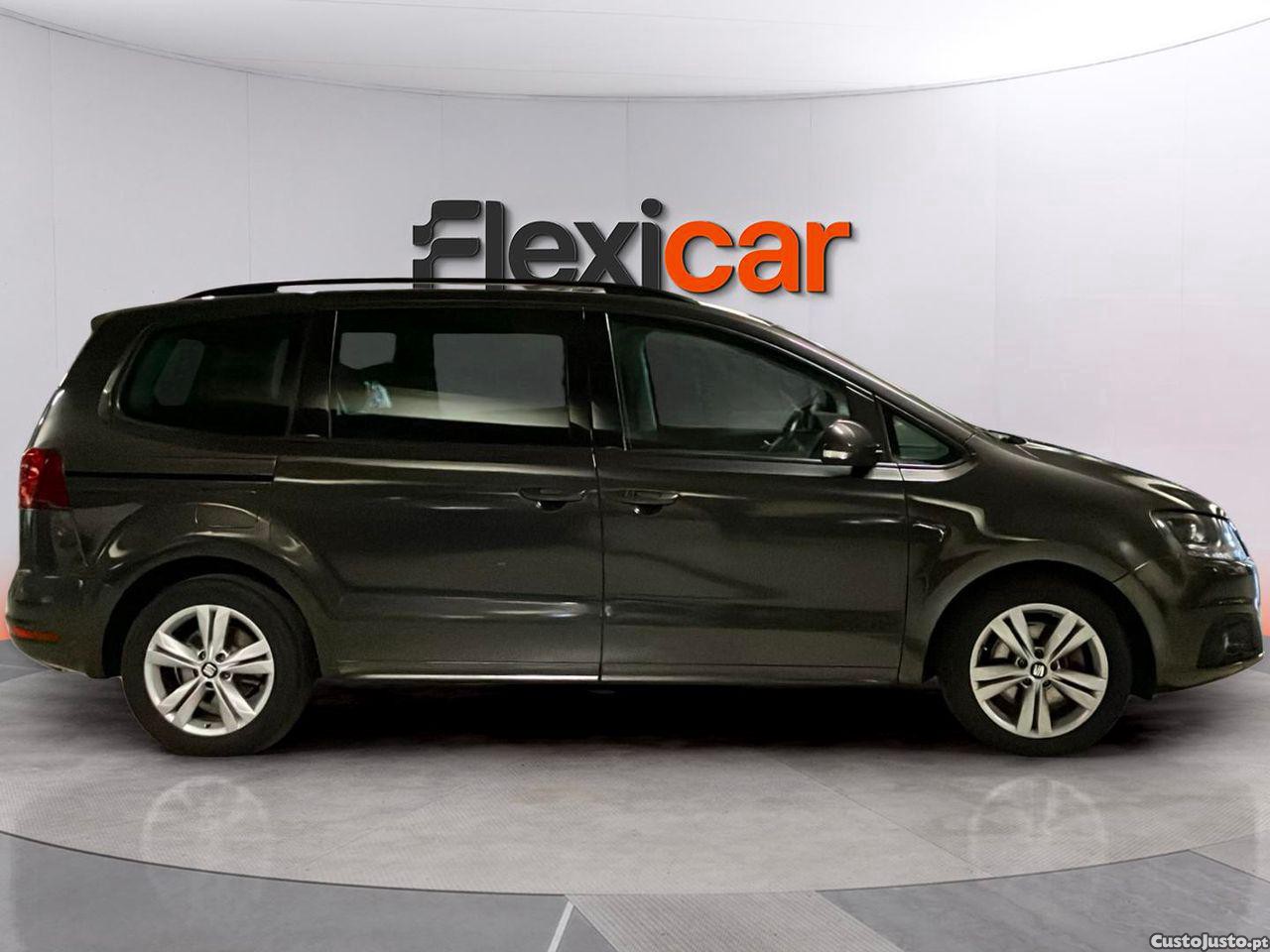 SEAT Alhambra 2.0 TDi Style DSG — fotografia 19