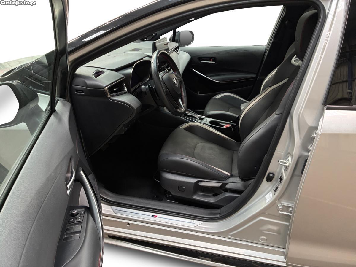 Toyota Corolla 1.8 Hybrid GR-Sport - 23 foto 3