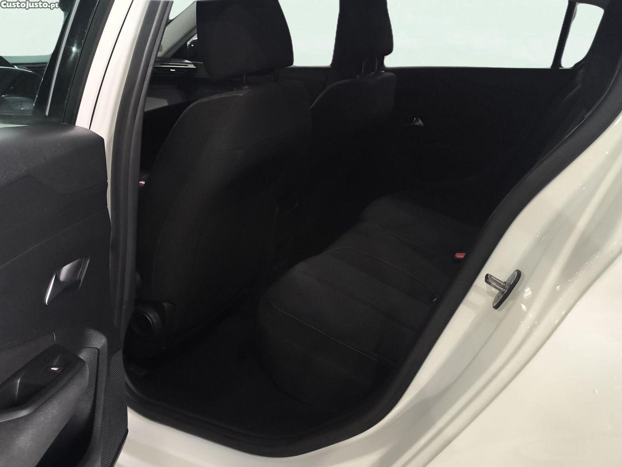 Peugeot 308 1.5 BlueHDi Active Pack — fotografia 3