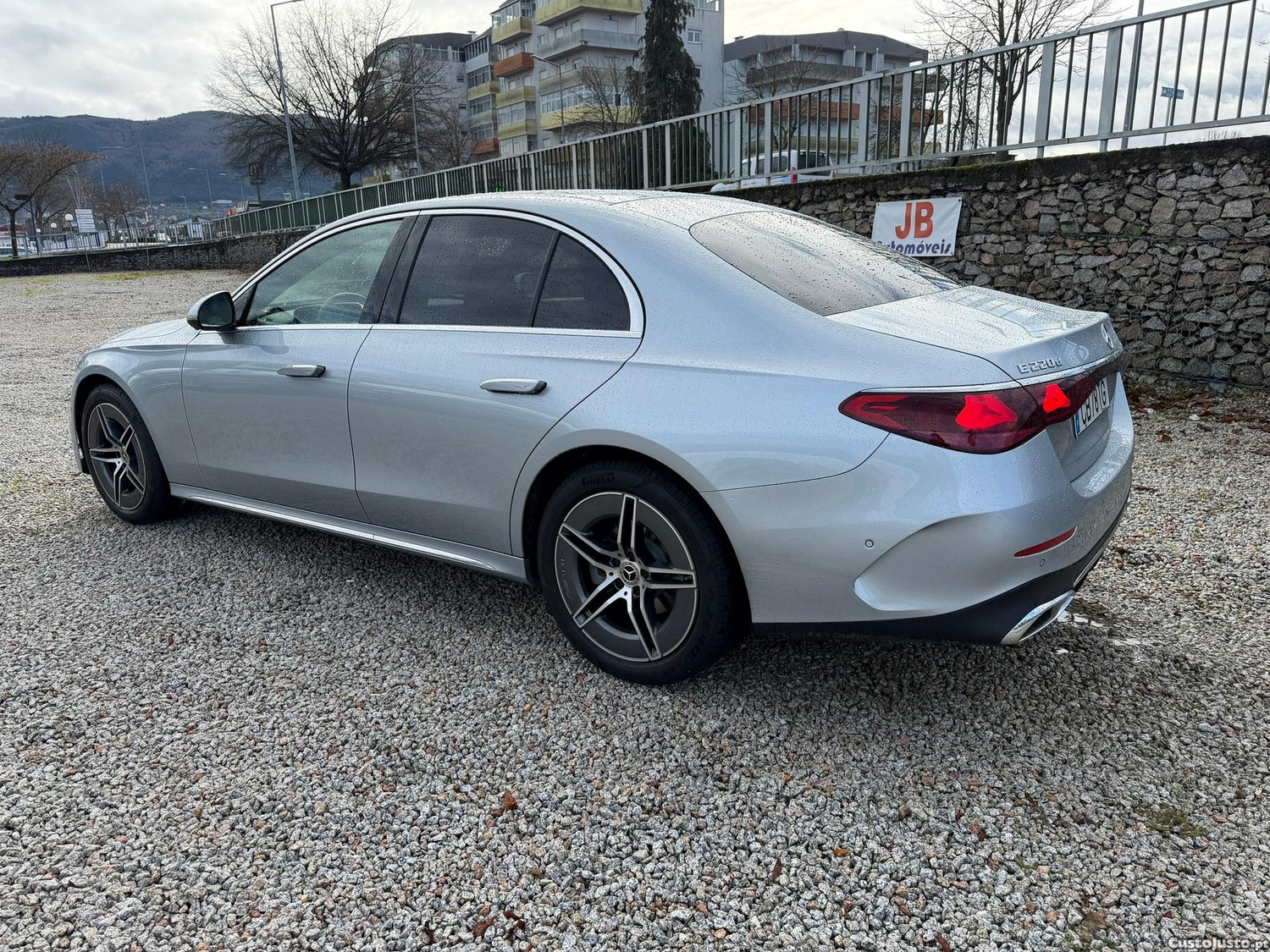 Mercedes-Benz E 220 d AMG Line - 26 — photo 4