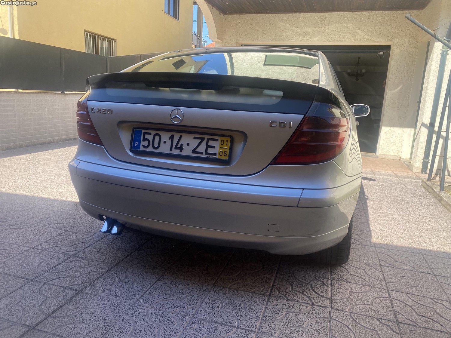 Mercedes-Benz C 220 Sport Coupe - 01 foto 3