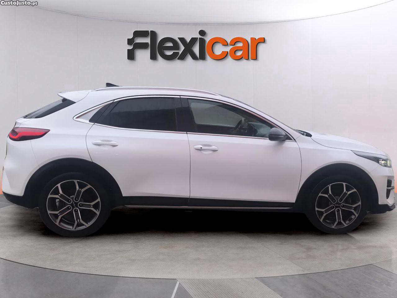 Kia XCeed 1.0 T-GDI Drive — fotografia 10