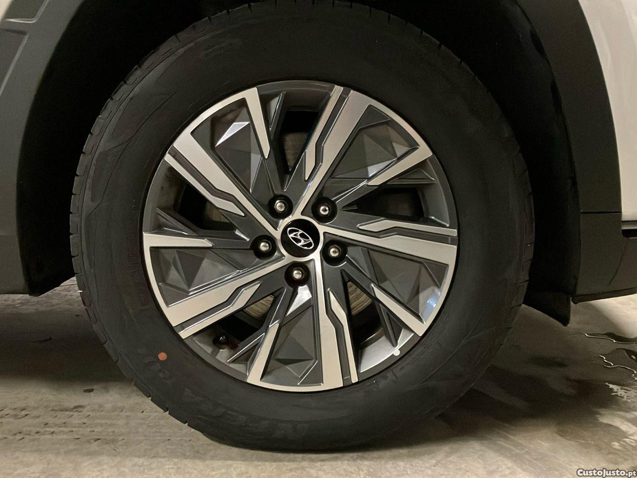 Hyundai Tucson 1.6 T-GDI PREMIUM — fotografia 14
