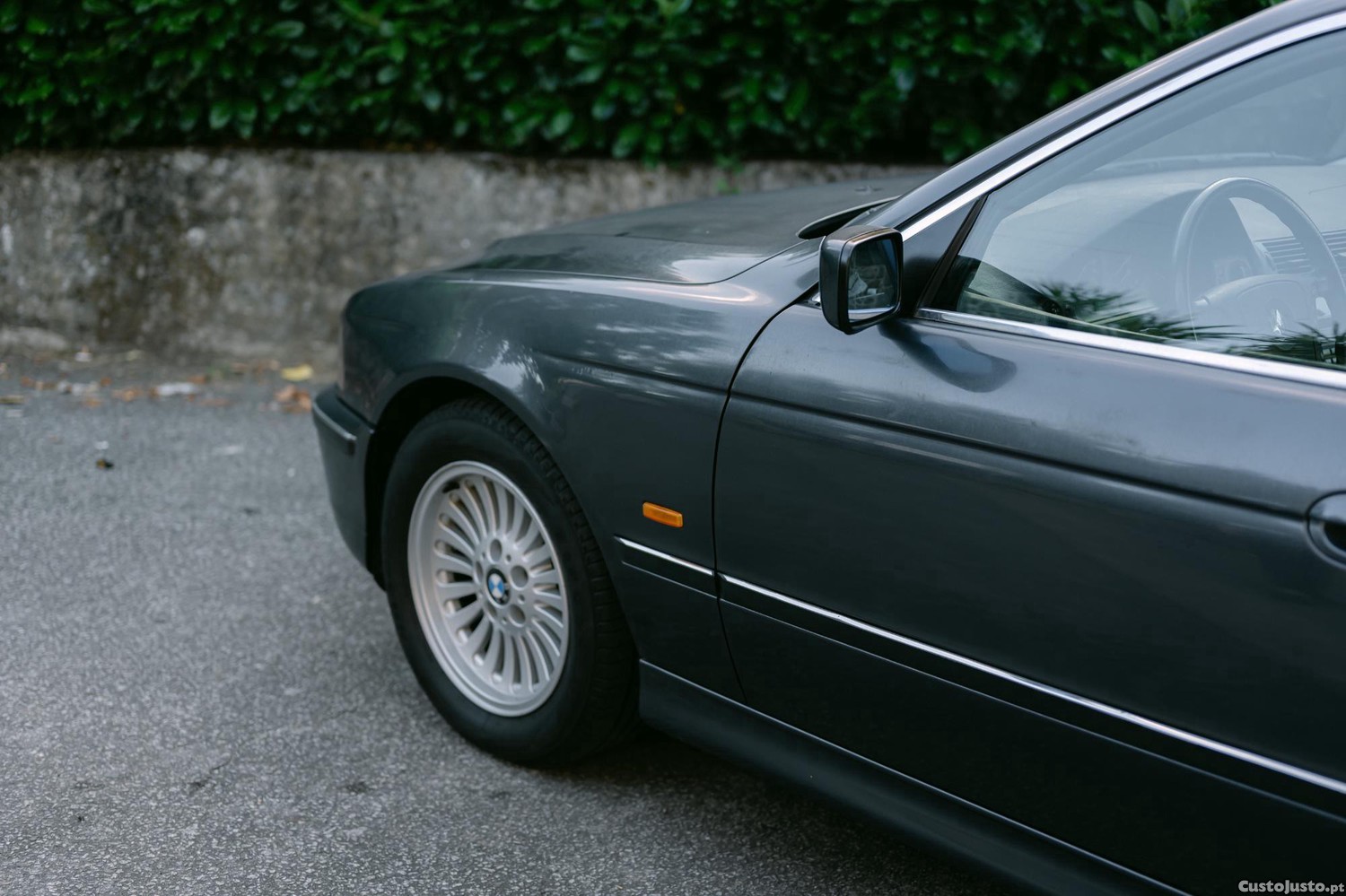 BMW 528 i — fotografia 5