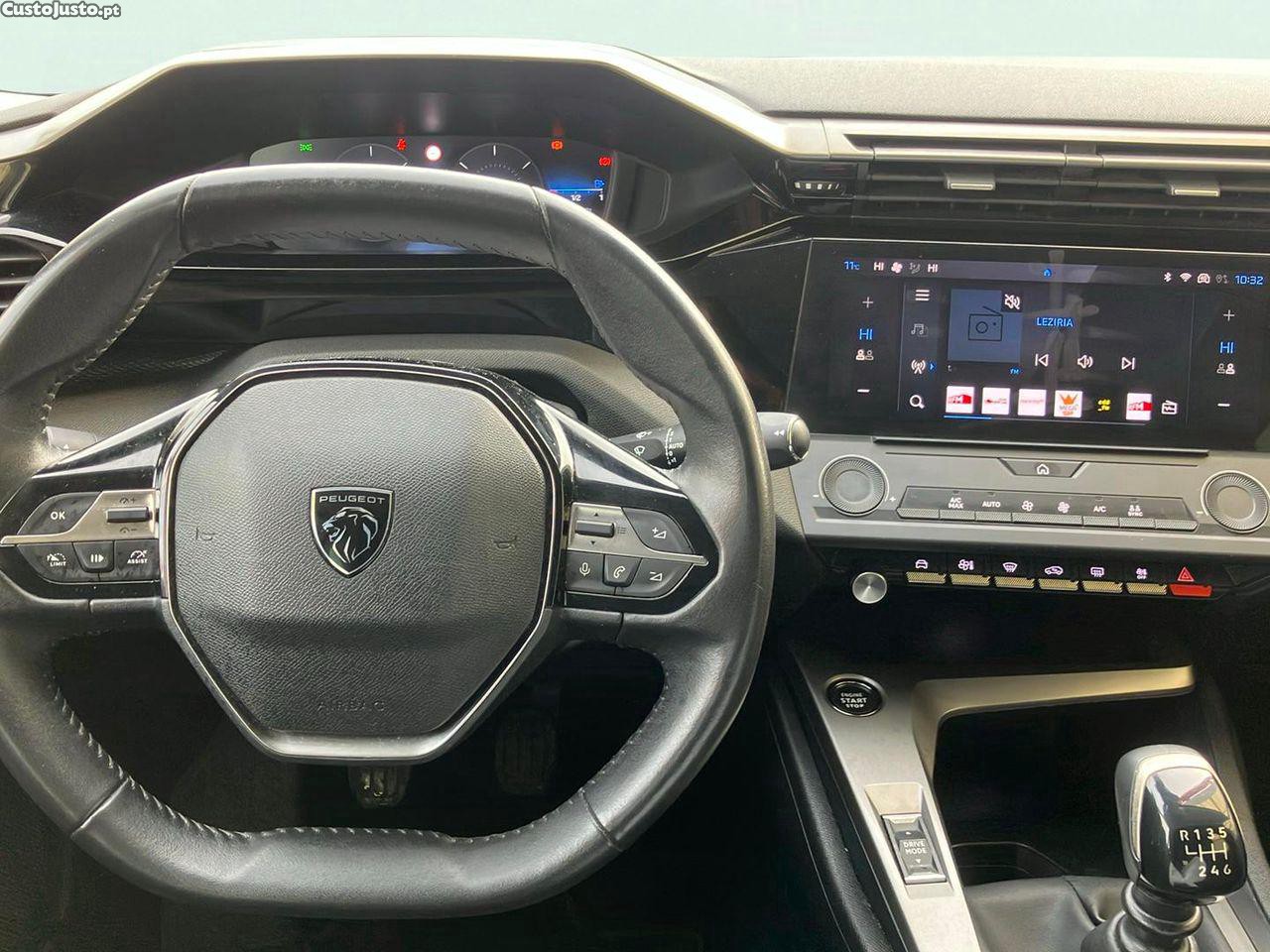 Peugeot 308 1.5 BlueHDi Active Pack — fotografia 9