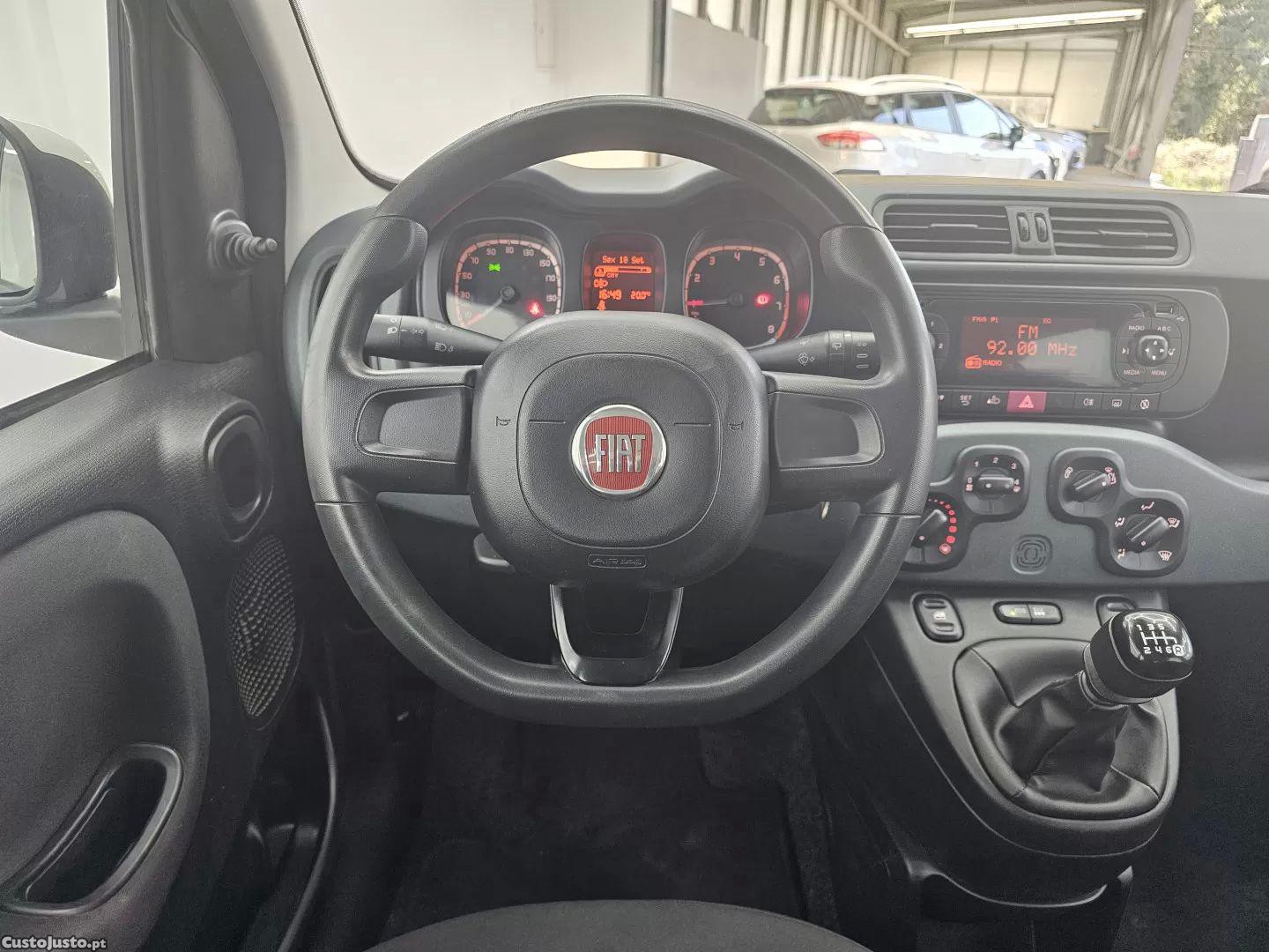 Fiat Panda 0.9 8v twinair city cross 4x4 — fotografia 7