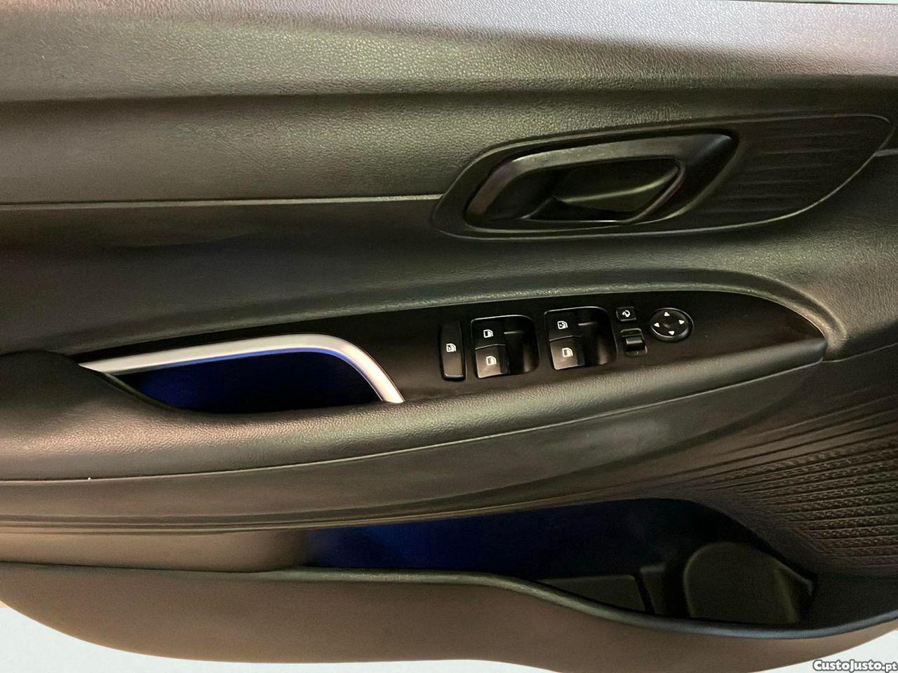 Hyundai i20 1.0 T-GDI Style Plus — fotografia 4