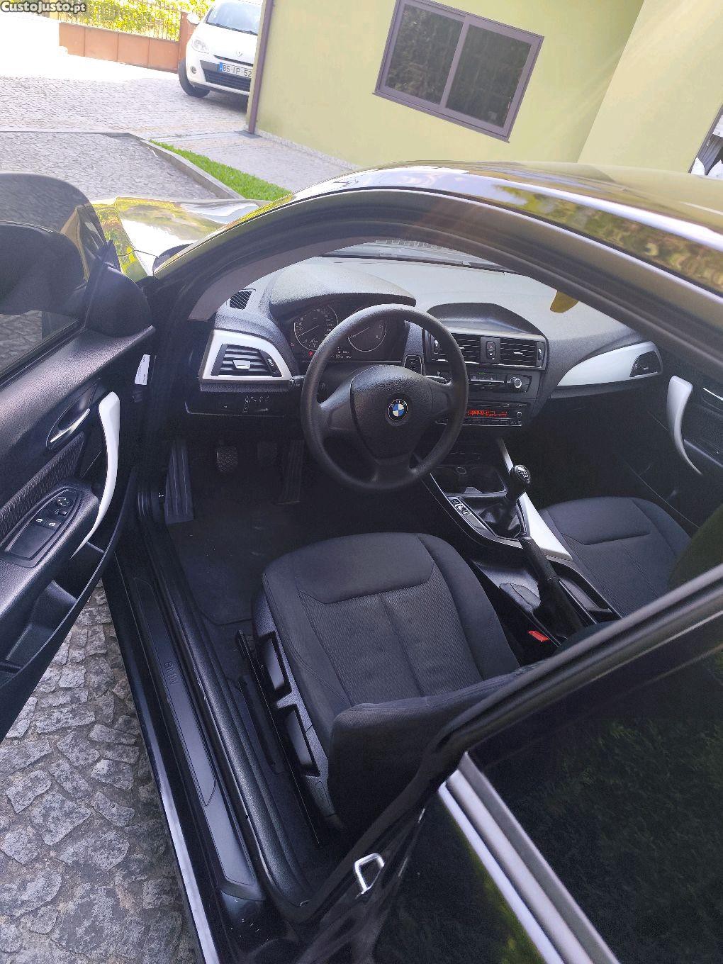BMW 116 3 portas — fotografia 4