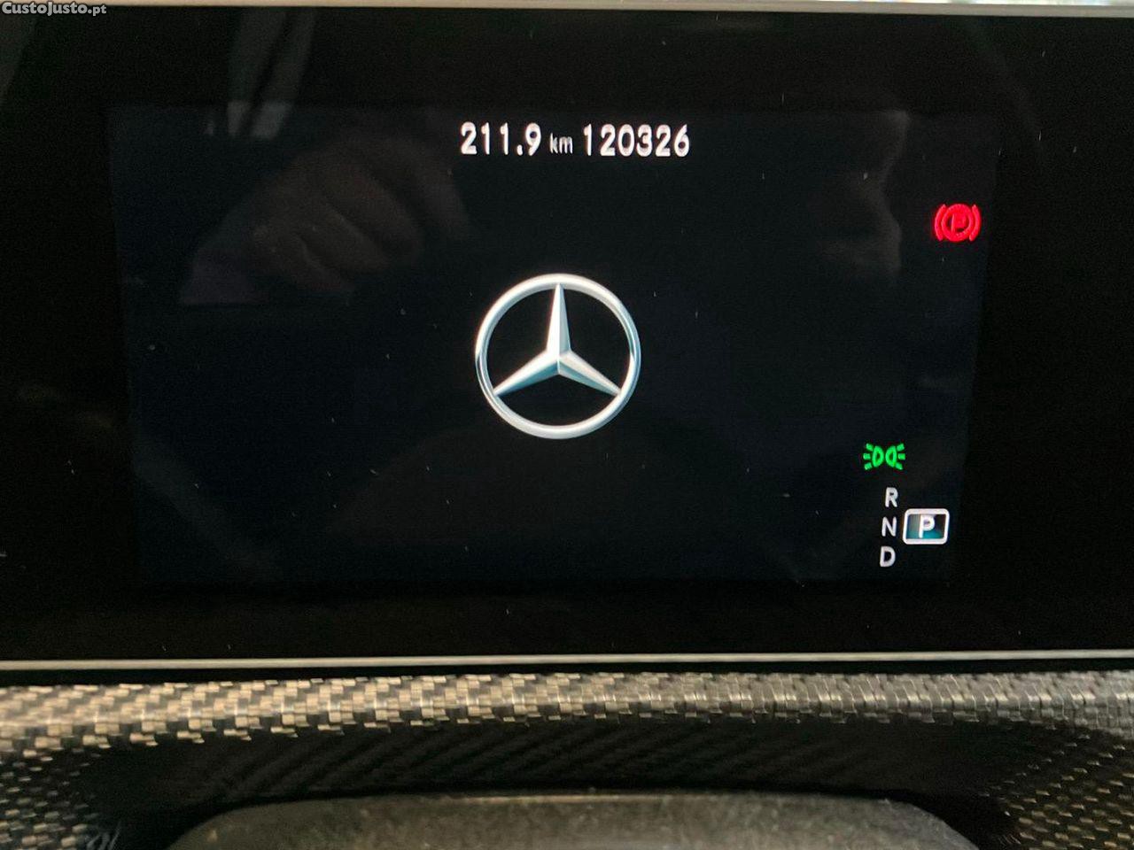 Mercedes-Benz A 180 d 7G-DCT Style — fotografia 12