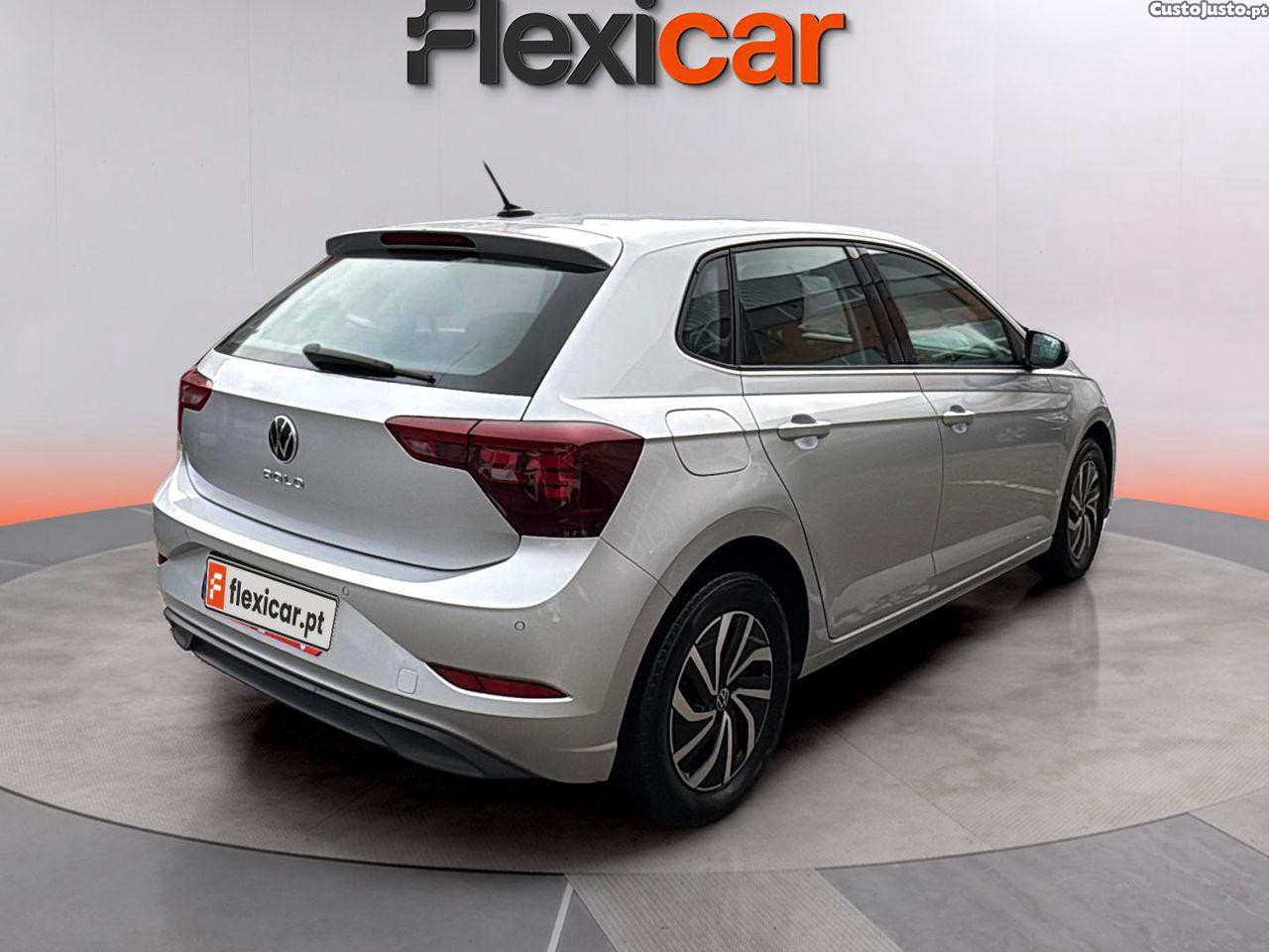 Volkswagen Polo 1.0 TSi Life — fotografia 10