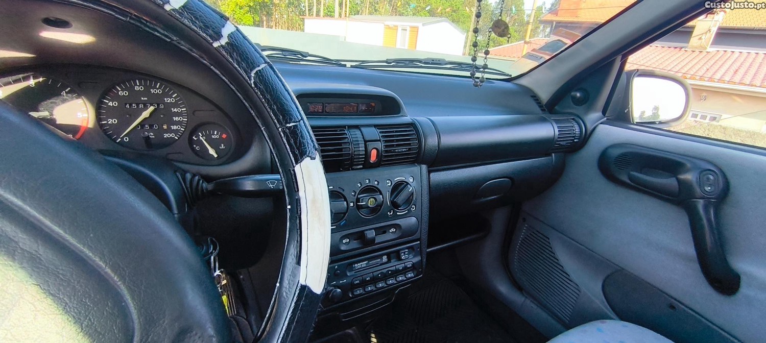 Opel Corsa b — fotografia 9