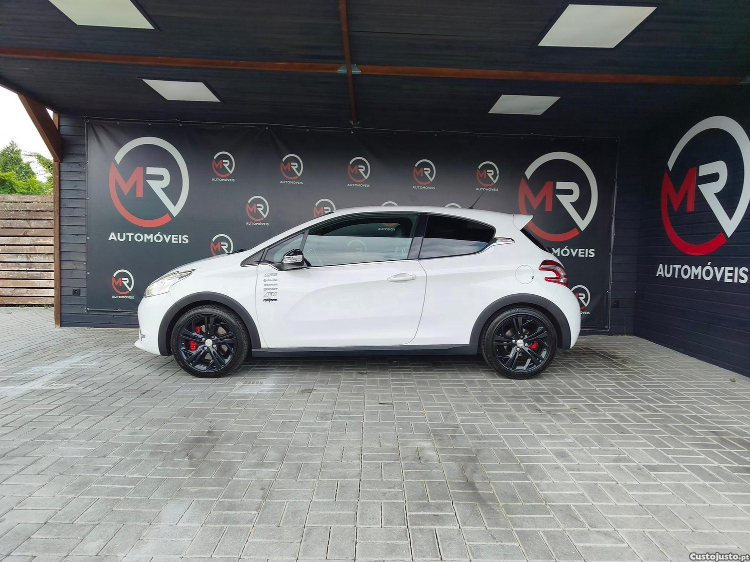 Peugeot 208 1.6 THP GTi — fotografia 25