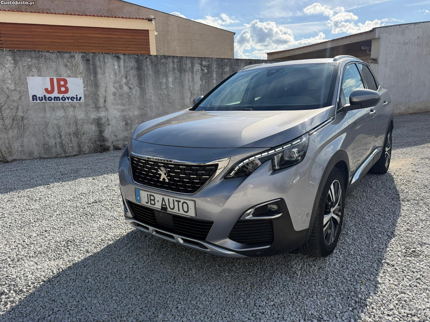Peugeot 3008 1.6 BlueHDi Allure EAT6 - 17 — photo 2