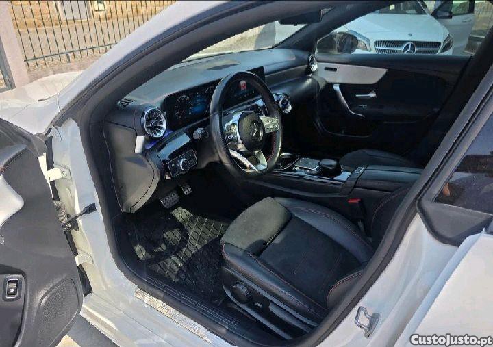 Mercedes-Benz CLA 200 AMG LINE - 22 foto 4