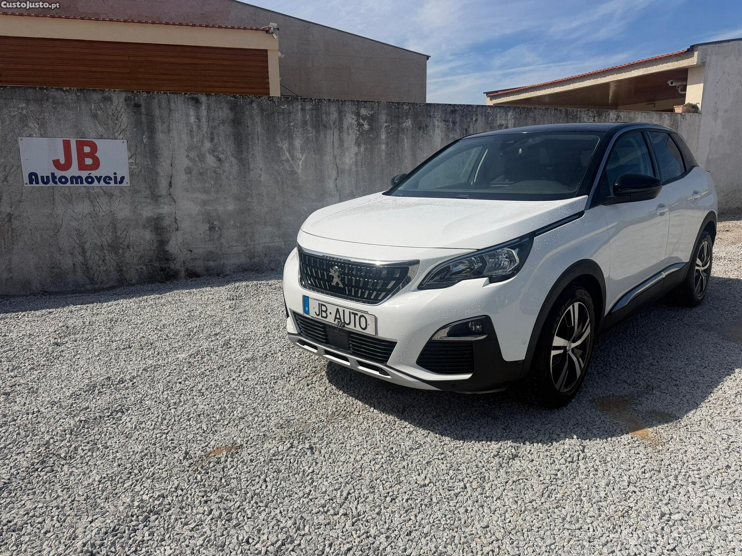 Peugeot 3008 1.6 BlueHDi Allure — photo 2