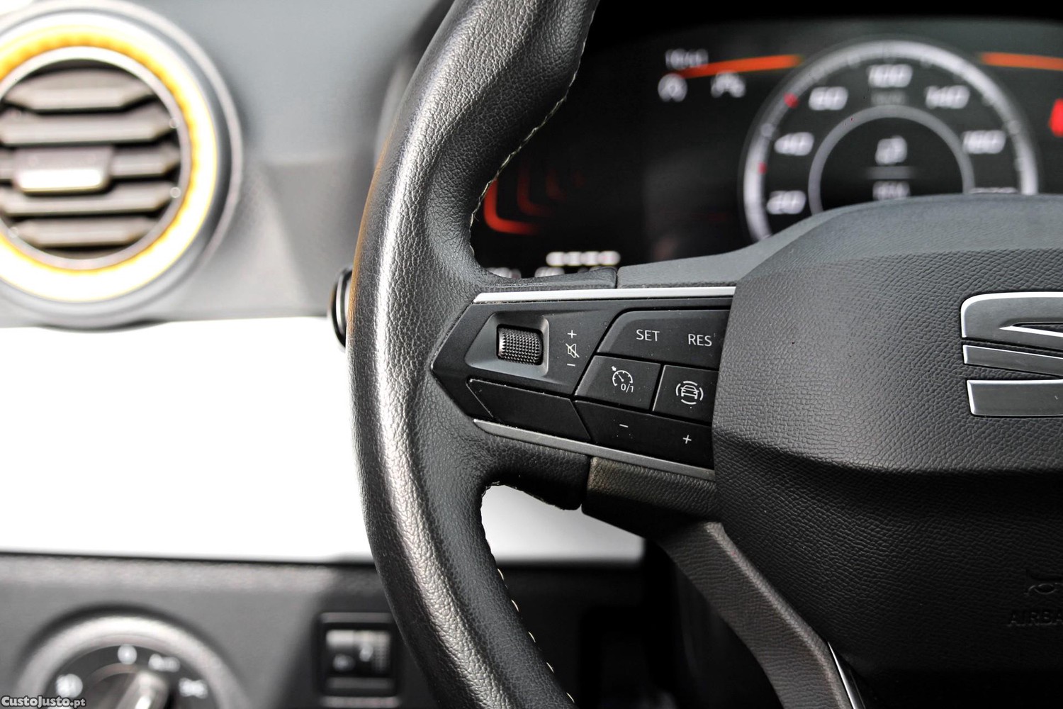 SEAT Ibiza 1.0 TSI Style — fotografia 4
