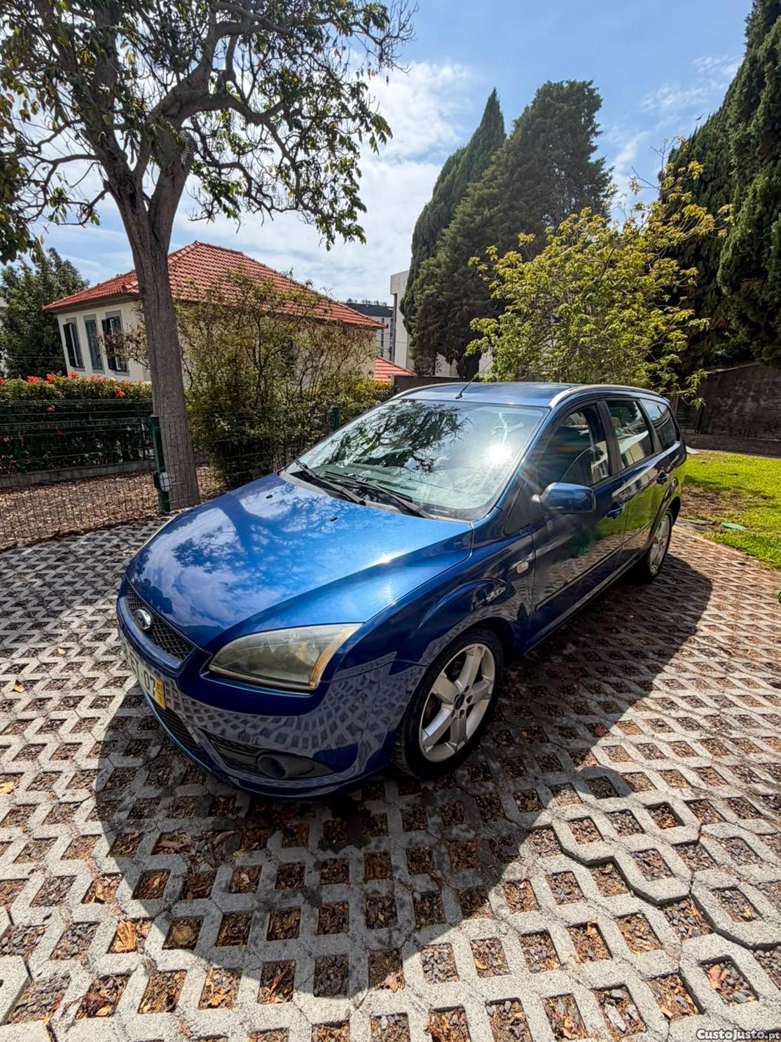 Ford Focus SW 1.6 TDCi S — photo 2