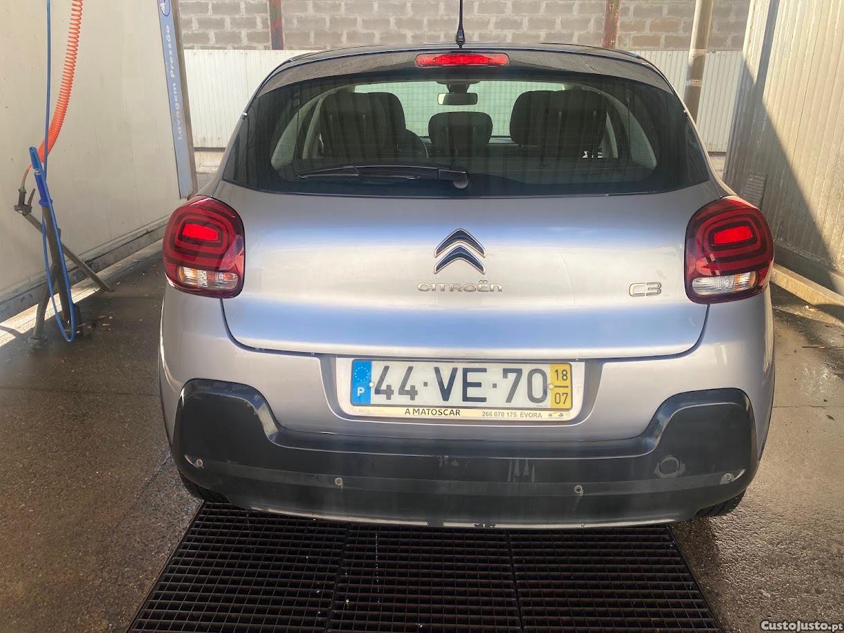 Citroën C3 1.2 — photo 2