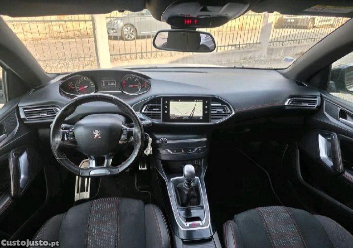 Peugeot 308 BlueHDi FAP 130 Stop&Star GT Pack — photo 5