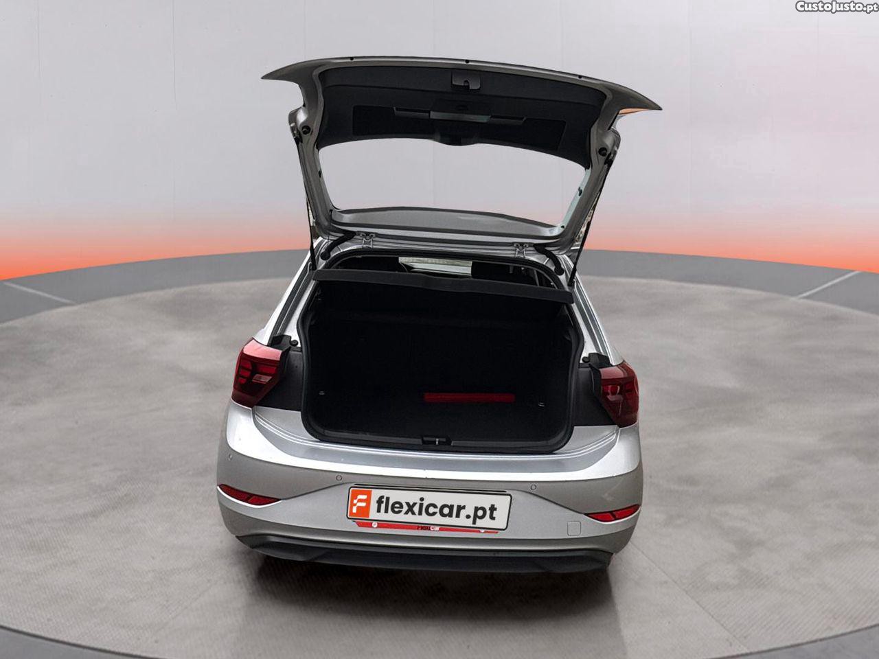 Volkswagen Polo 1.0 TSi Life — fotografia 11