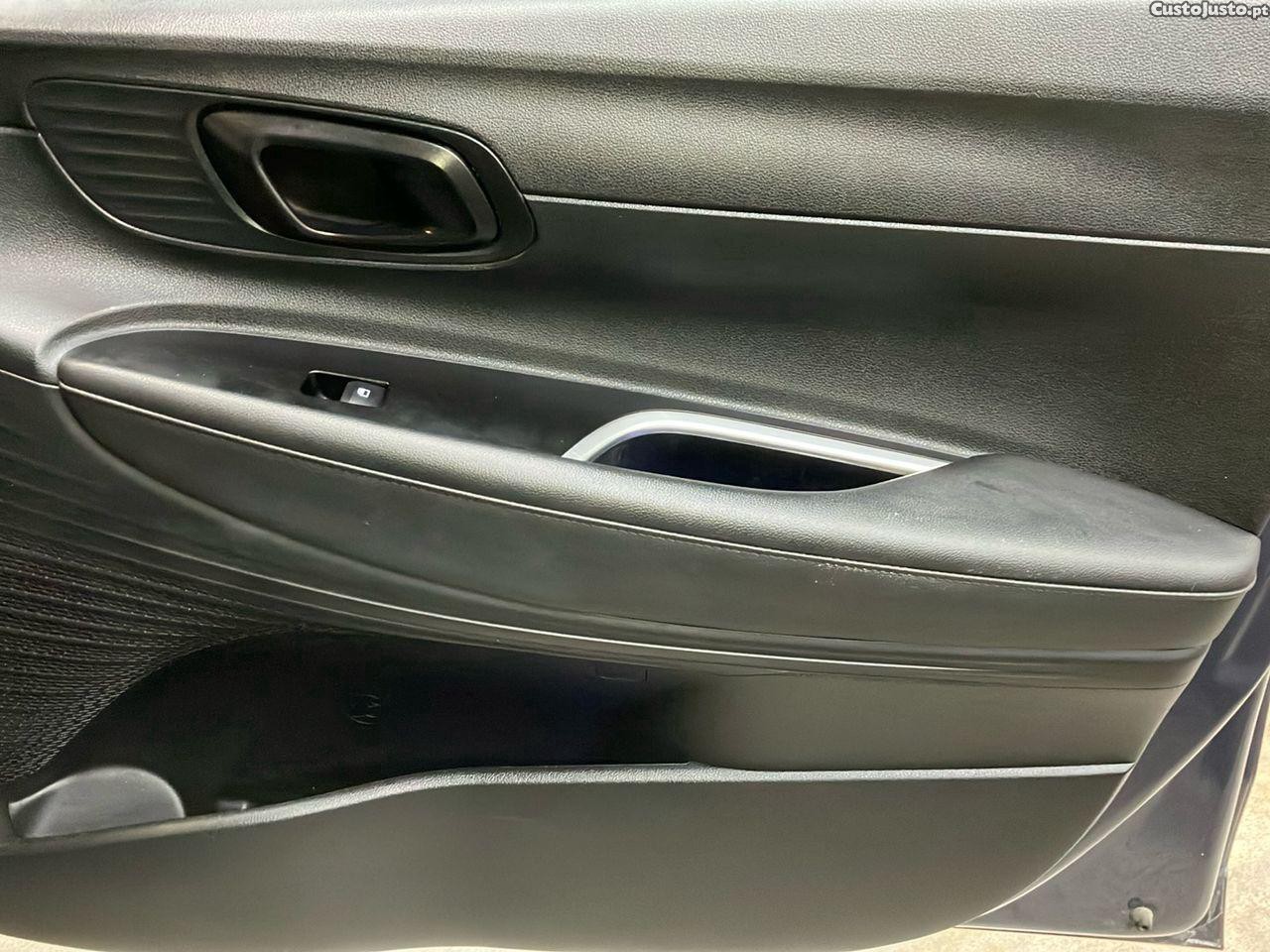 Hyundai i20 1.0 T-GDI Style Plus — fotografia 2