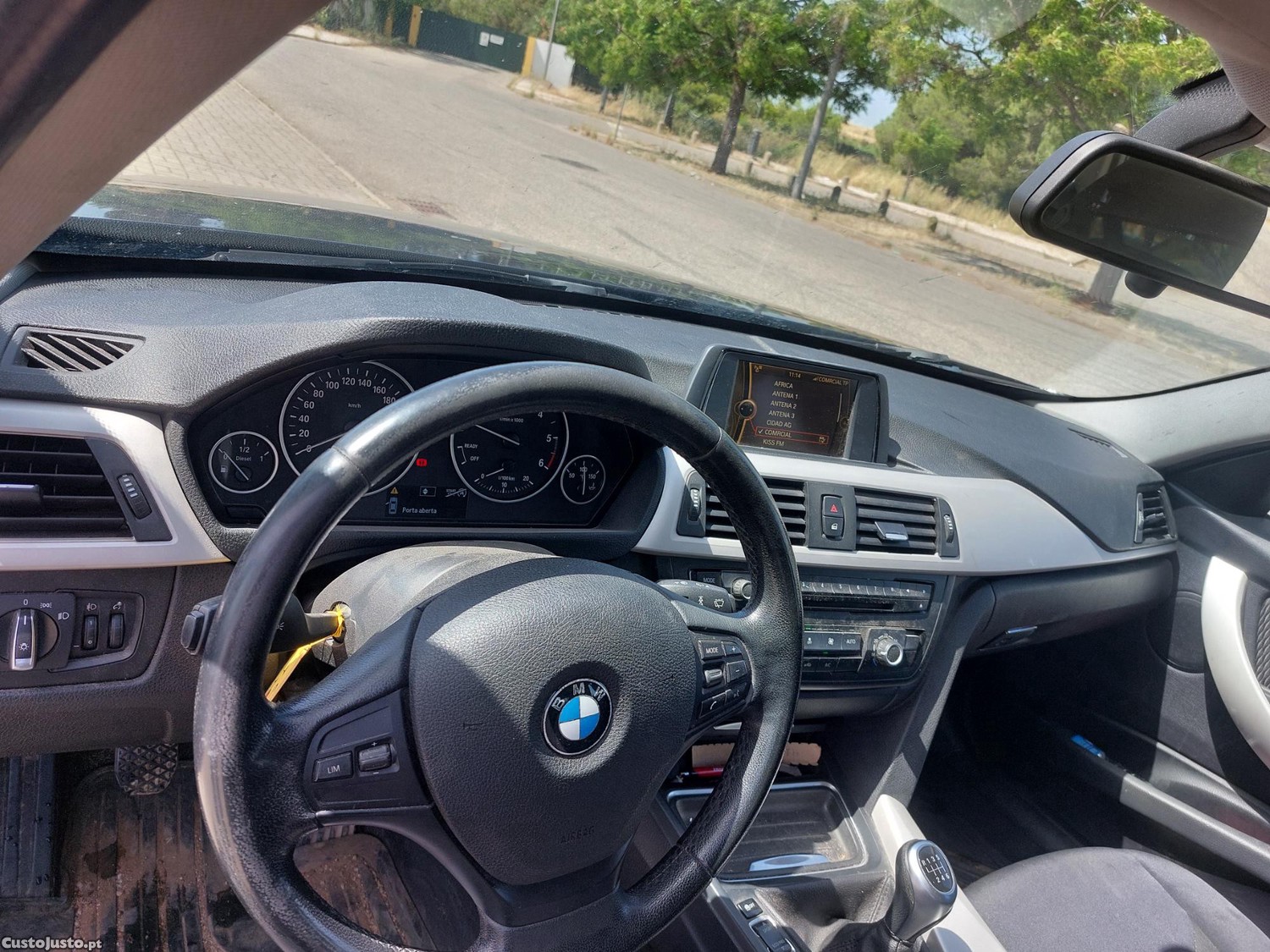 BMW 320 d — fotografia 3