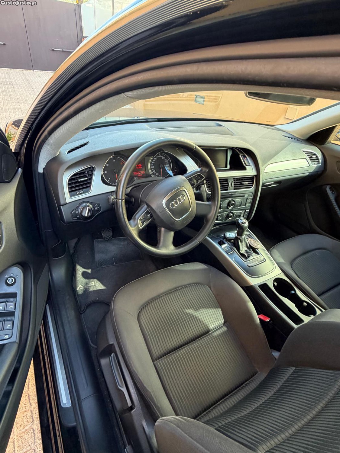 Audi A4 B8 - 10 foto 5