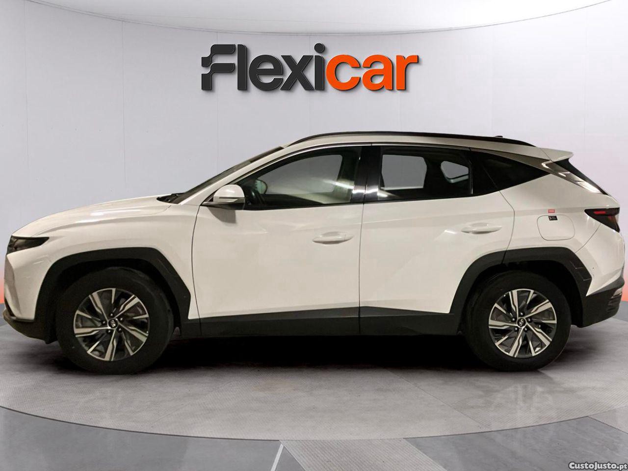 Hyundai Tucson 1.6 T-GDI PREMIUM — fotografia 18