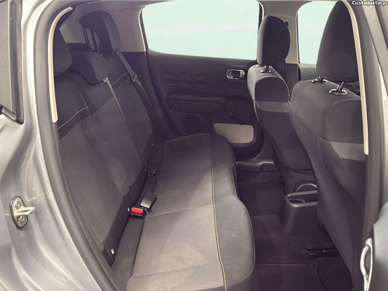 Citroën C3 1.2 PureTech C-Series — fotografia 8