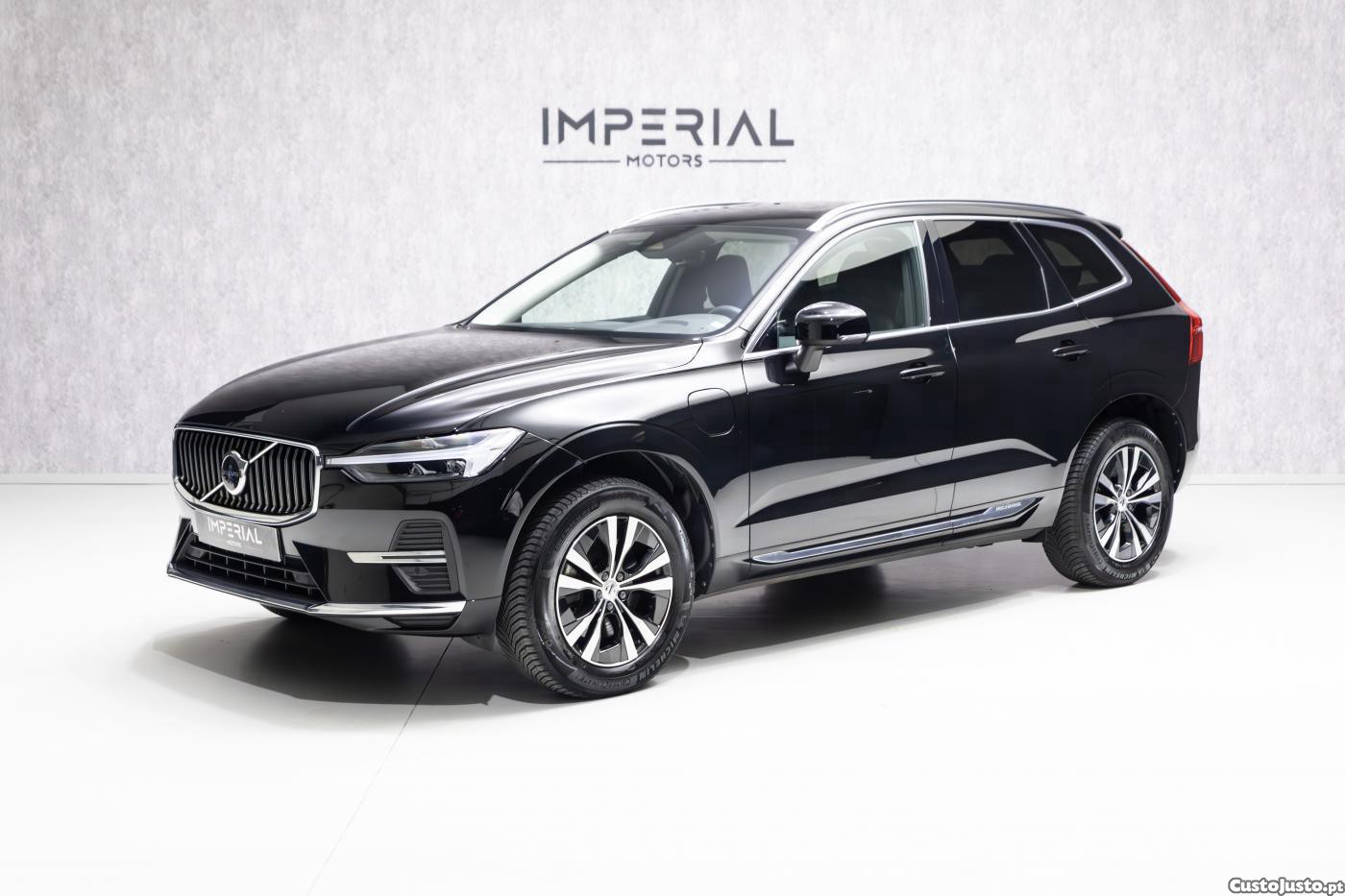 Volvo XC 60 2.0 T6 PHEV Core AWD — fotografia 15