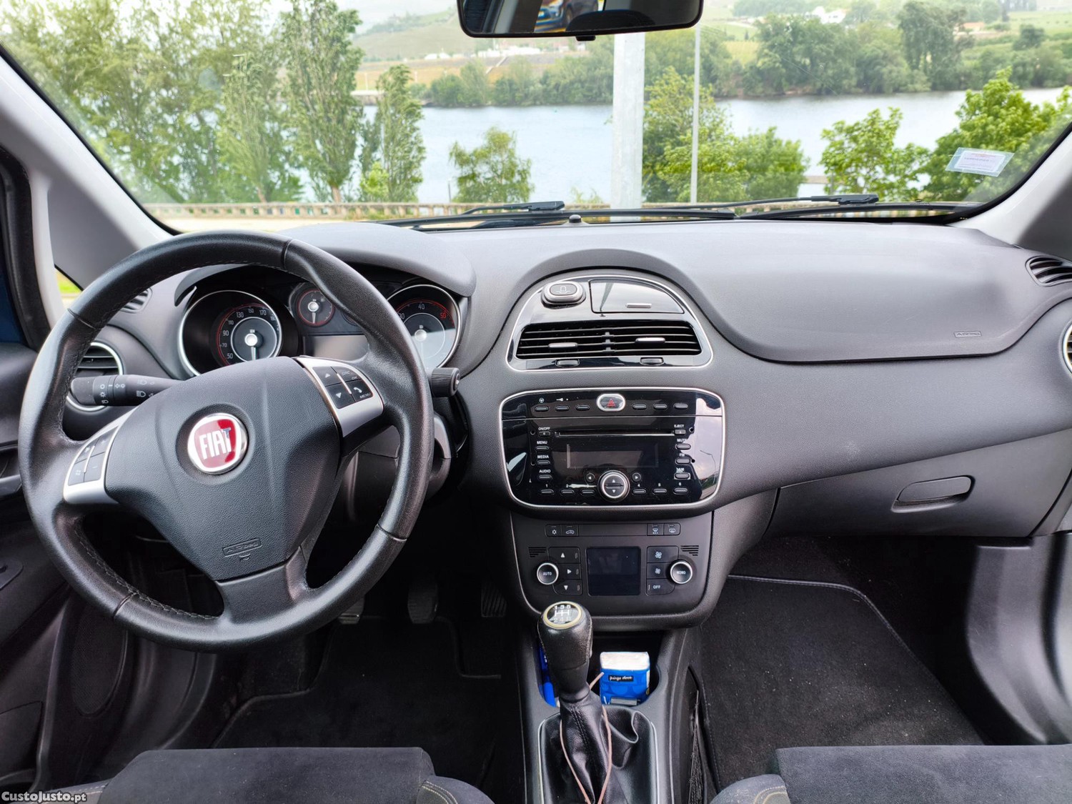 Fiat Punto 1.3 MultiJet — fotografia 6