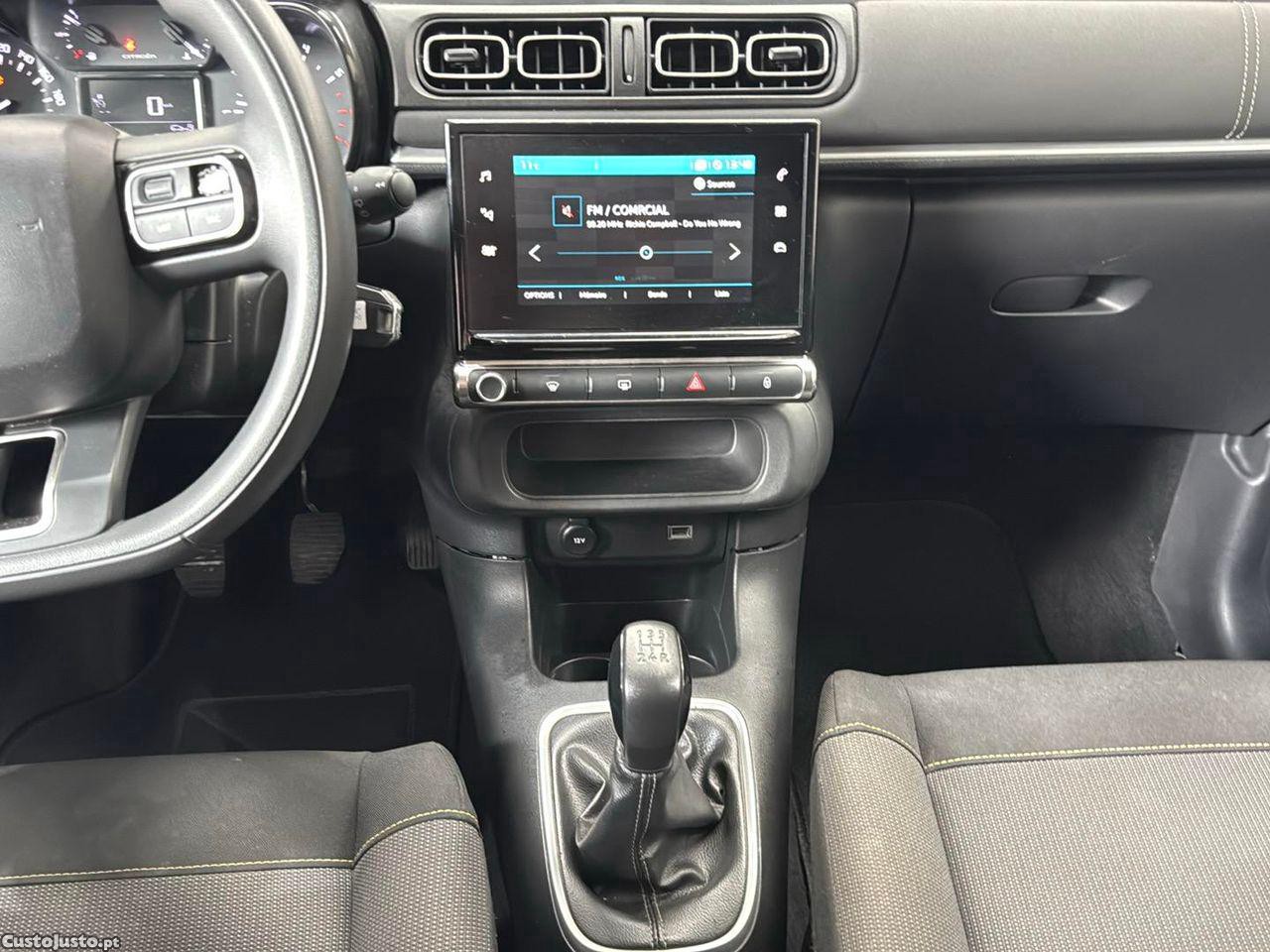Citroën C3 1.2 PureTech C-Series — fotografia 13
