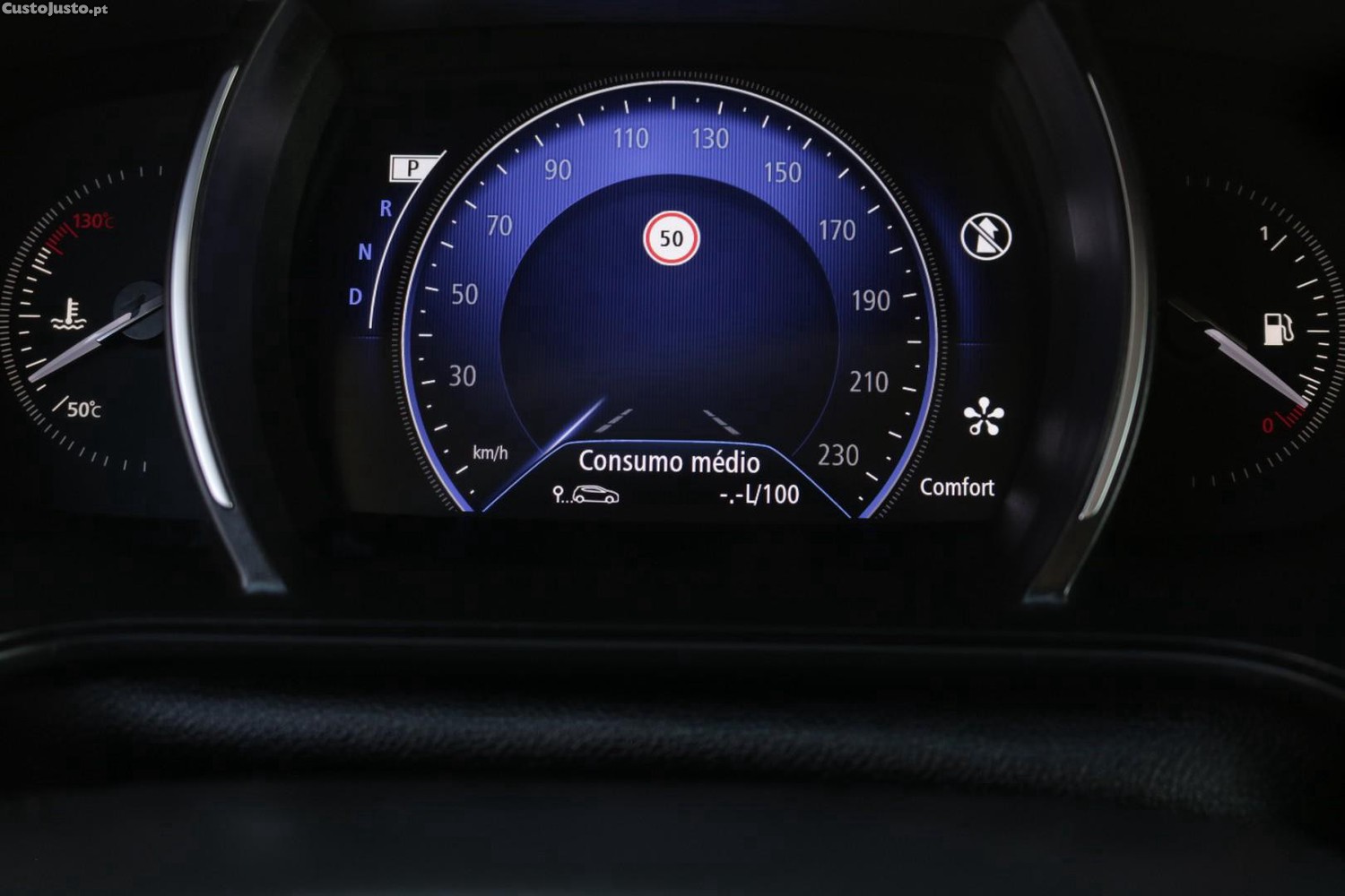Renault Mégane Sport Tourer 1.5 Blue DCI GT Line EDC 115cv — fotografia 16