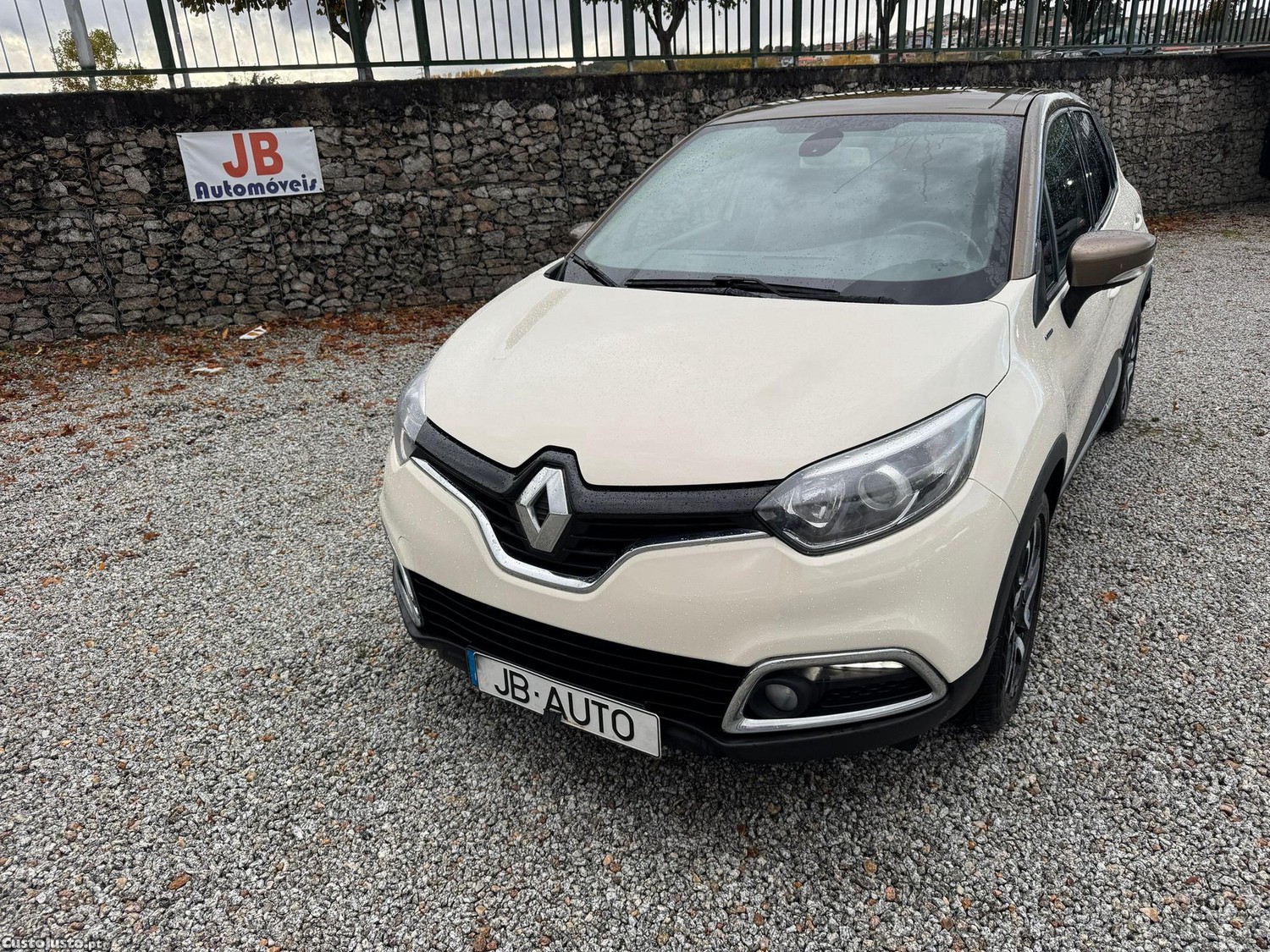 Renault Captur 1.2 TCe Exclusive EDC - 16 — photo 2