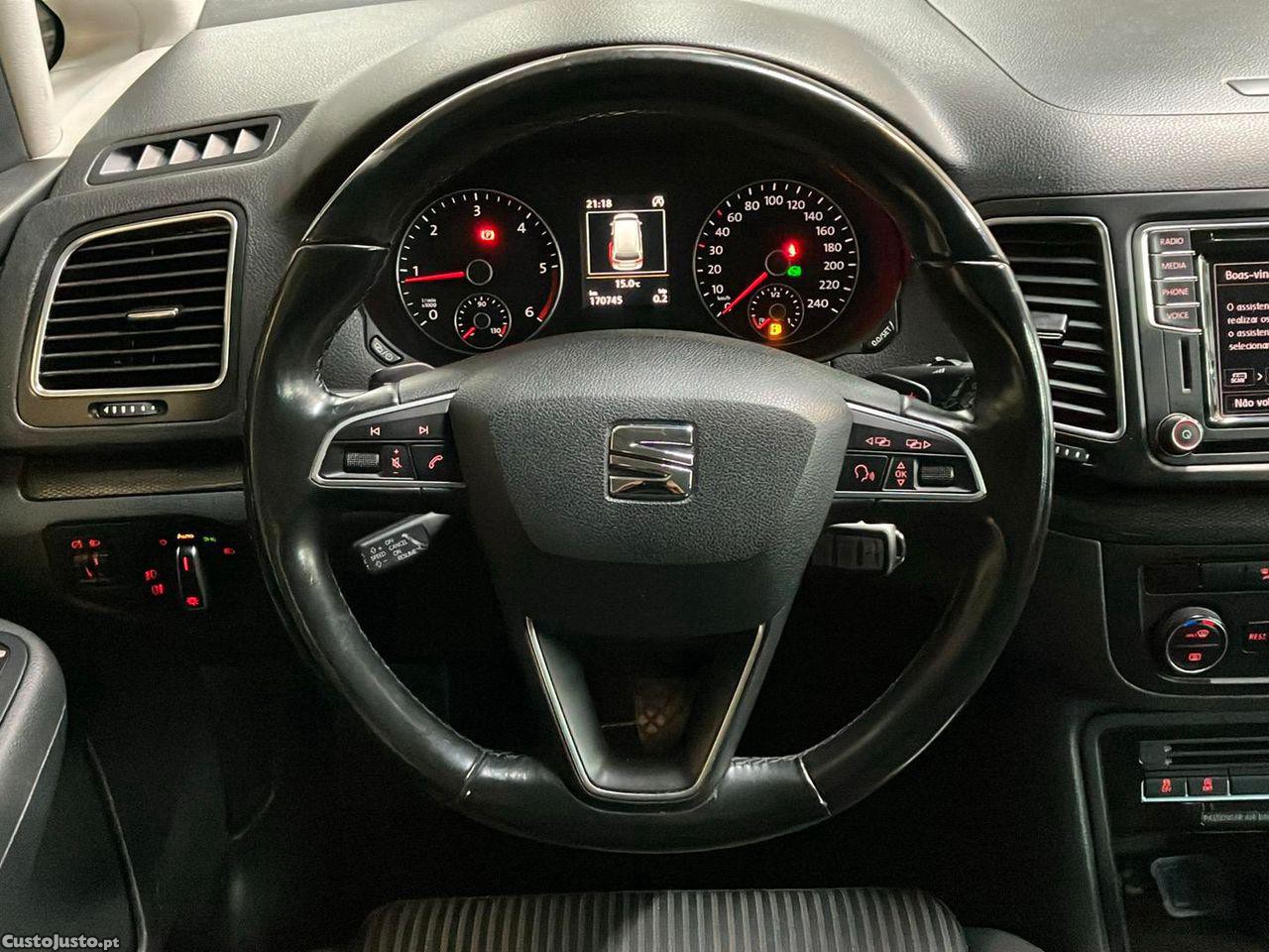 SEAT Alhambra 2.0 TDi Style DSG — fotografia 14