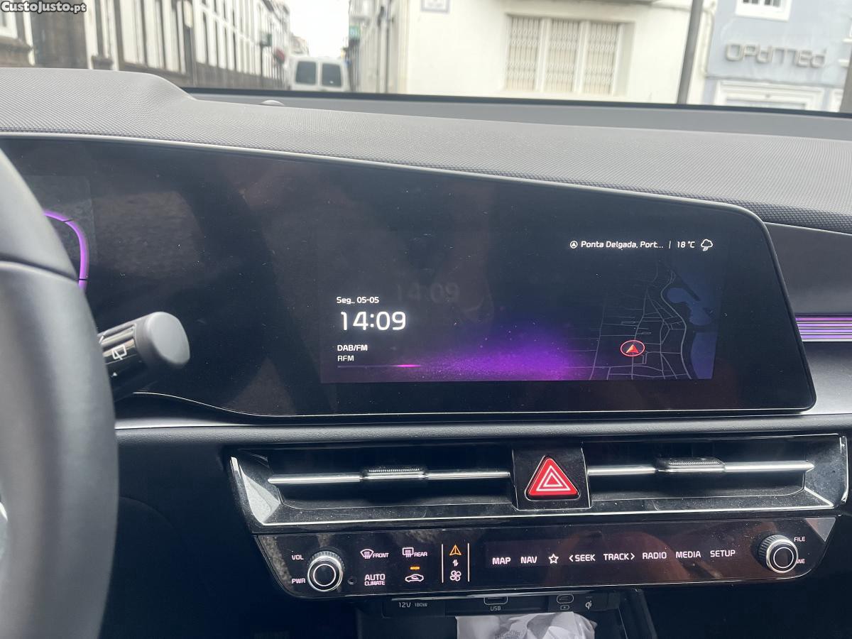 Kia Niro 1.6 GDi HEV Tech - 24 foto 5