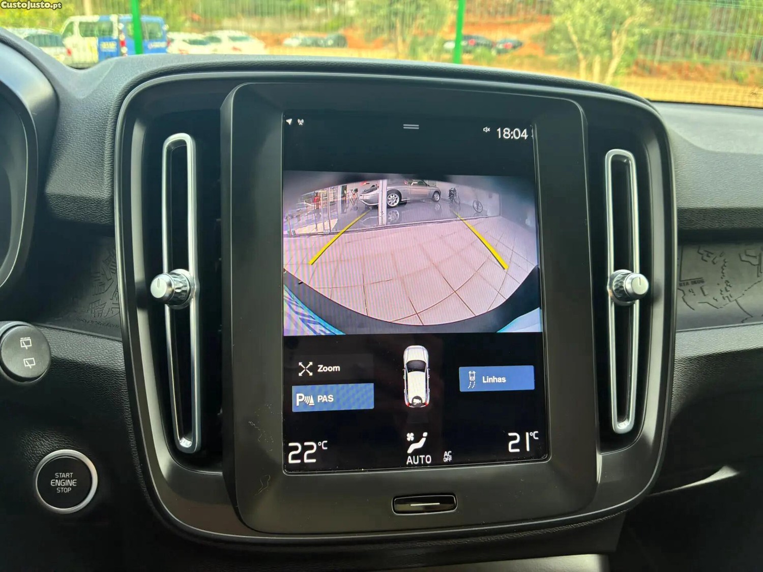 Volvo XC 40 1.5 T2 Momentum Plus Geartronic — fotografia 13