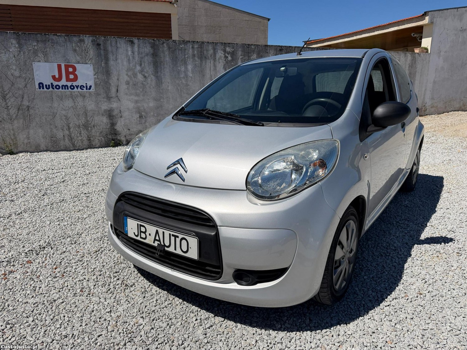 Citroën C1 1.0 Attraction - 10 foto 2