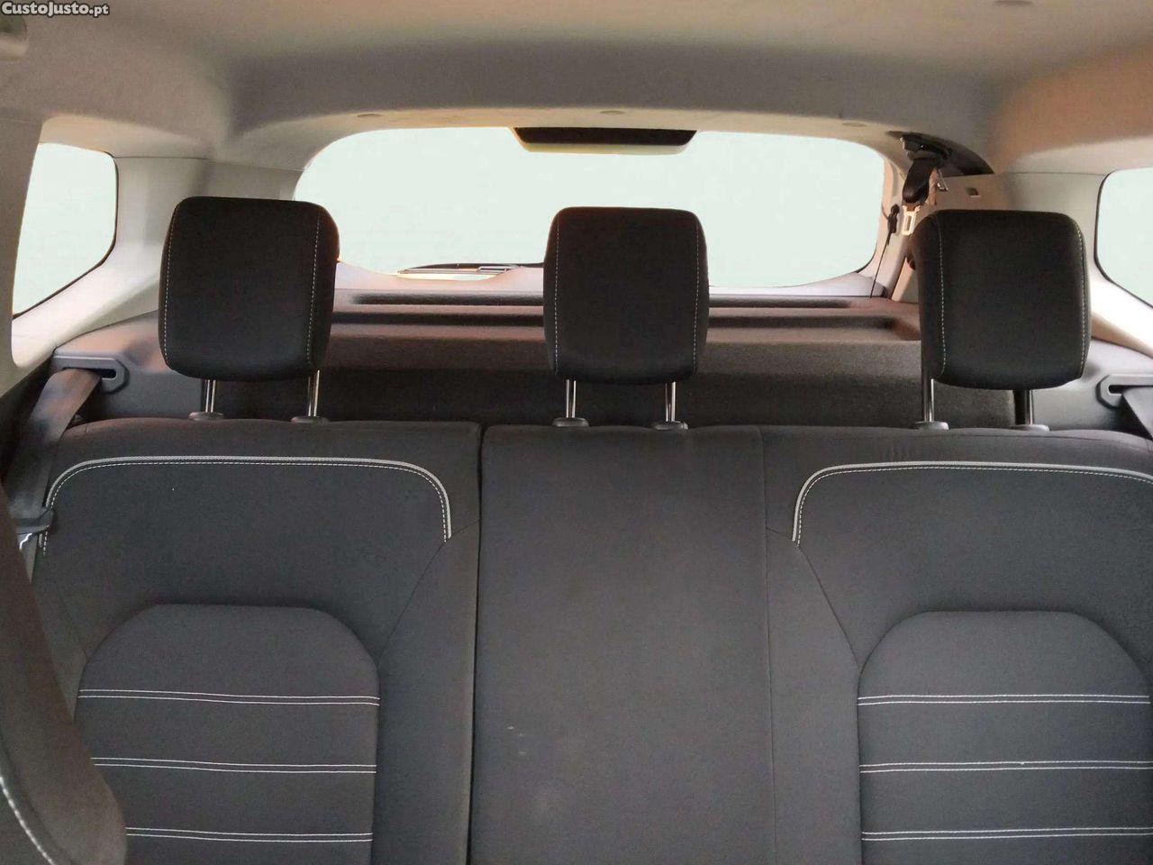 Dacia Duster 1.0 TCe ECO-G Prestige Bi-Fuel — fotografia 3