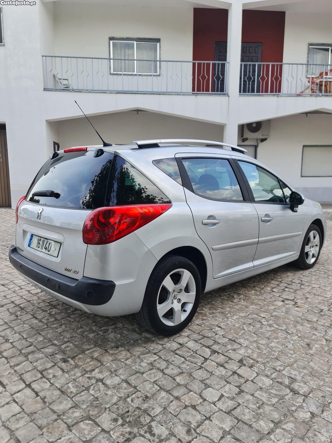 Peugeot 207 SW 1.6 HDI Sport - 09 foto 3