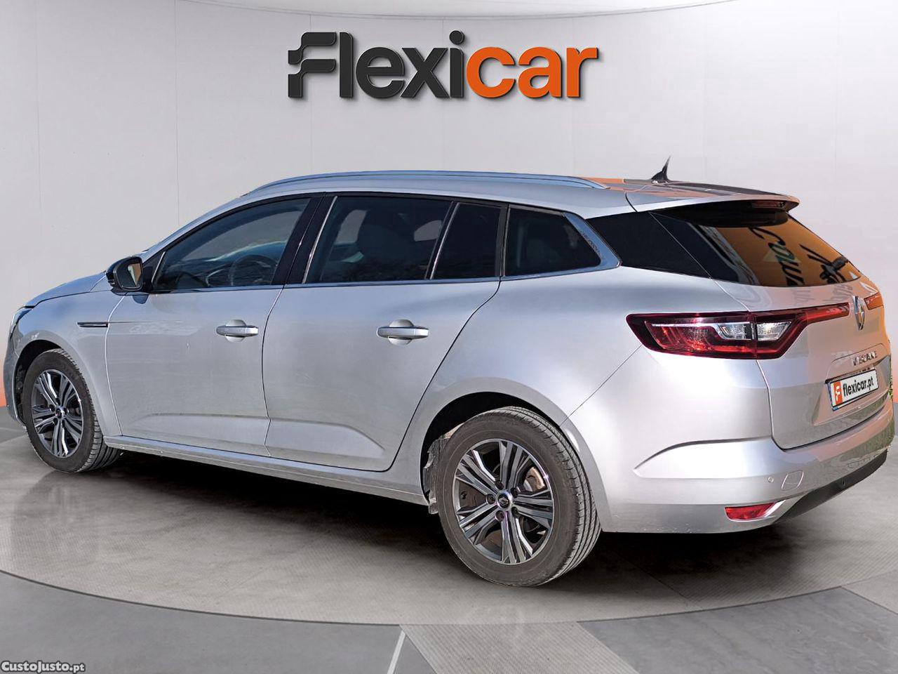 Renault Mégane Sport Tourer 1.5 Blue dCi Limited — fotografia 13