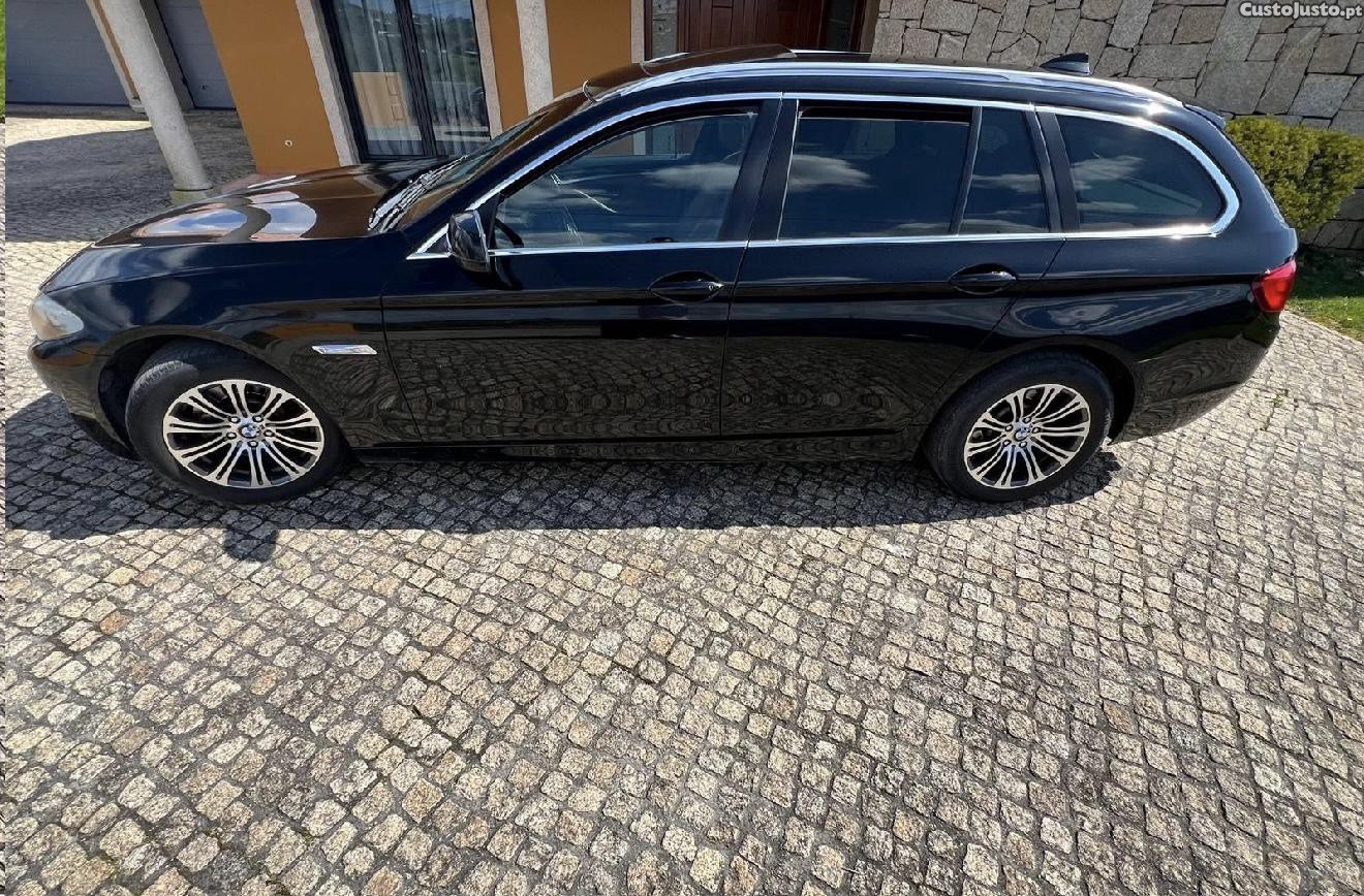 BMW 520 D Automatico Luxury Line 2012 — fotografia 11