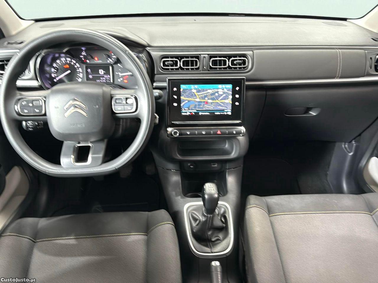 Citroën C3 1.2 PureTech C-Series — fotografia 9
