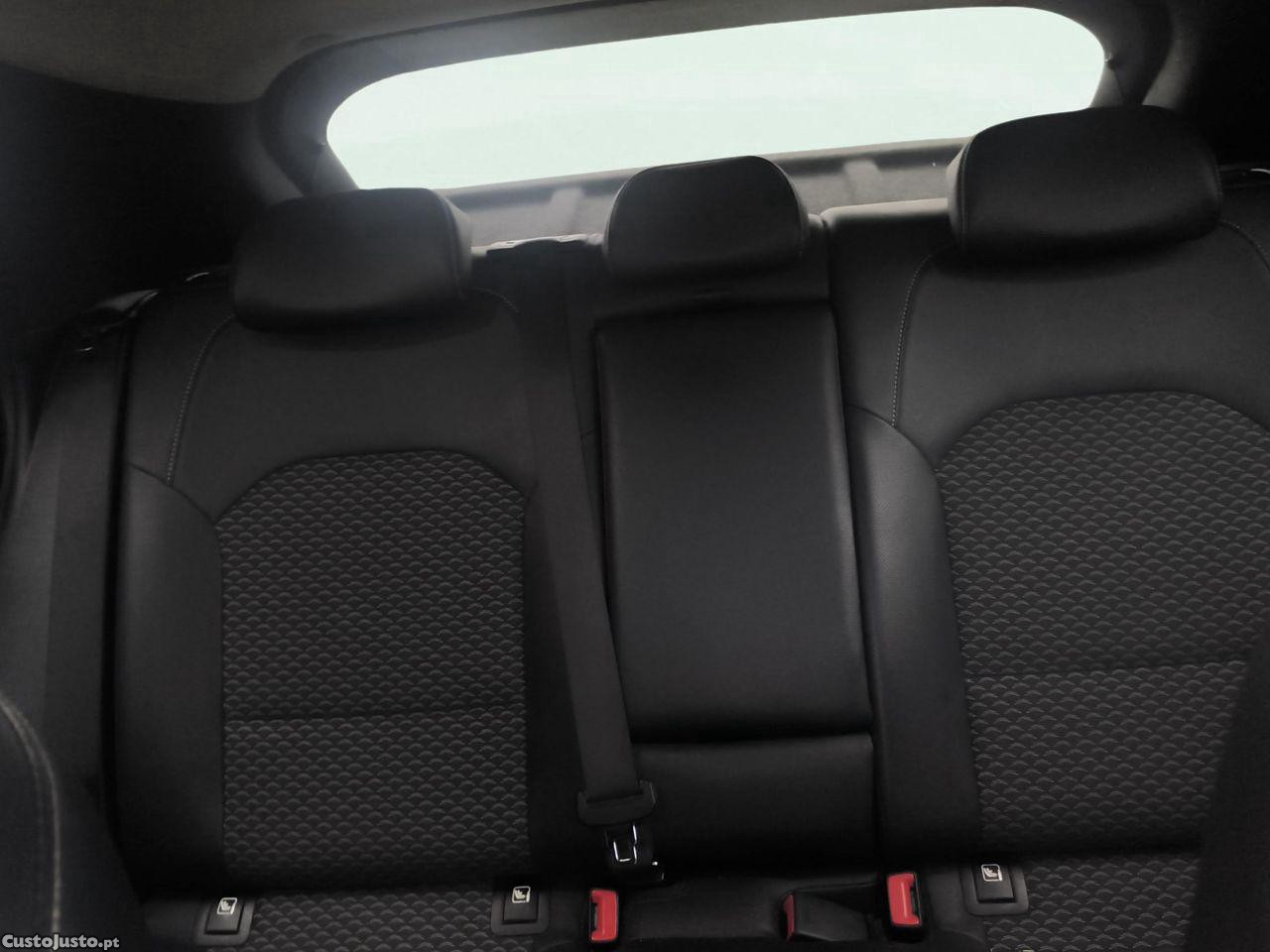 Kia XCeed 1.0 T-GDI Drive — fotografia 2