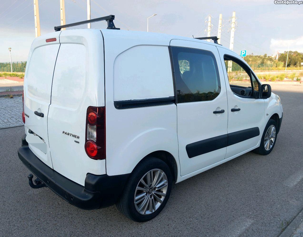 Peugeot Partner 1.6 hdi 90 cv — fotografia 11