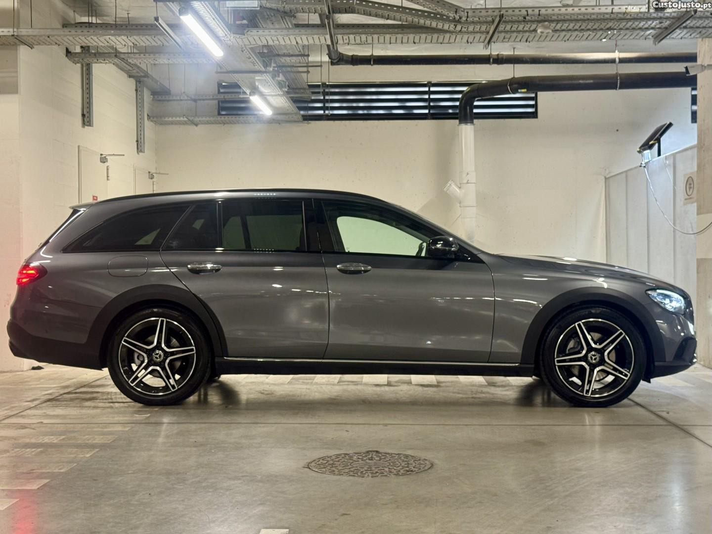 Mercedes-Benz E 220 d Avantgarde 4Matic All-Terrain — fotografia 13