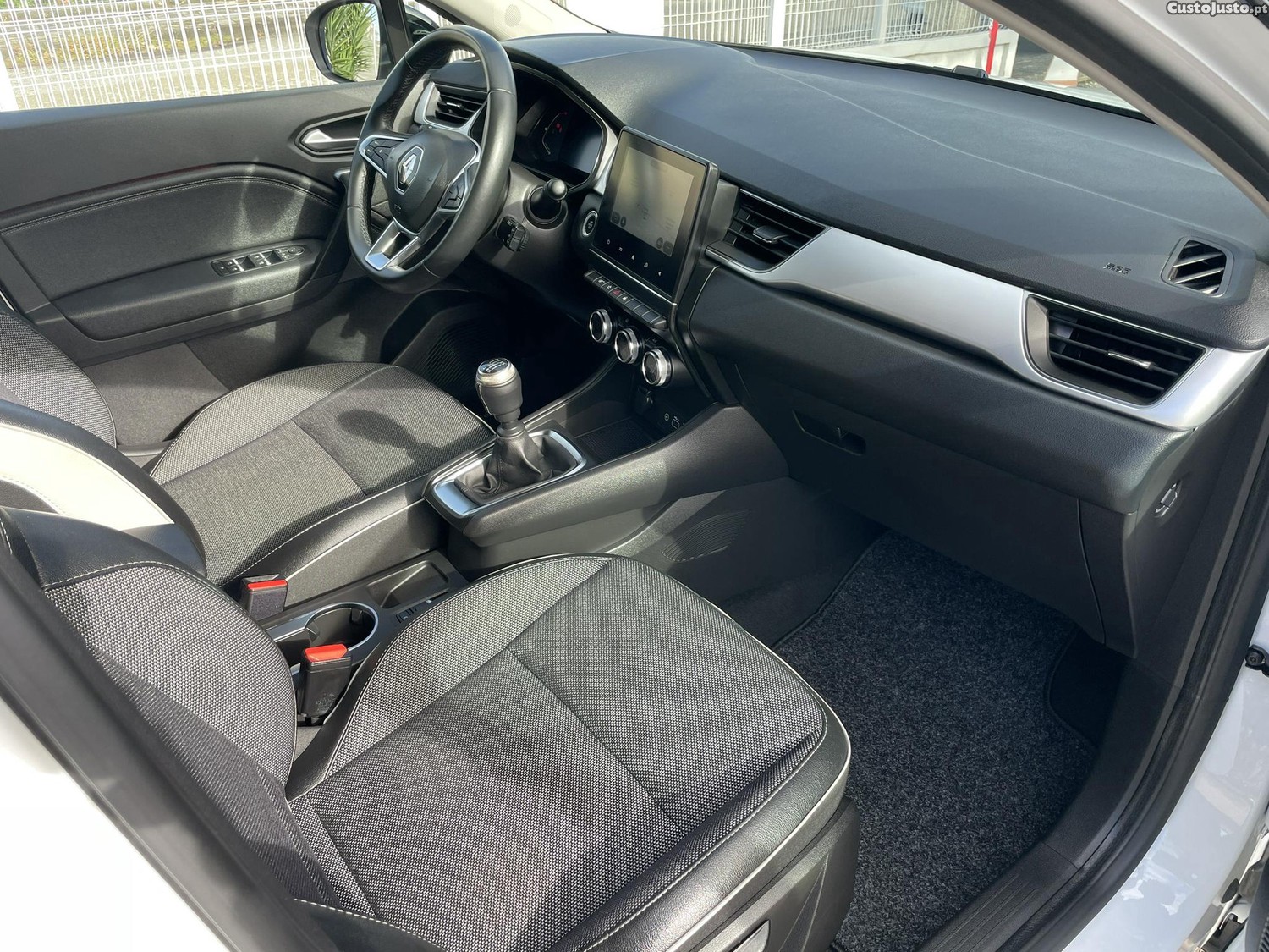 Renault Captur 1.0 TceBi-Fuel — fotografia 4