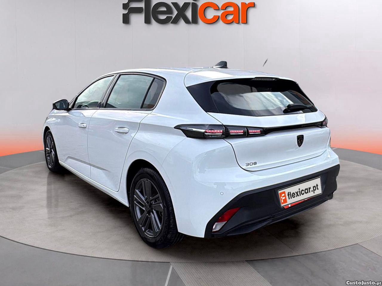 Peugeot 308 1.5 BlueHDi Active Pack — fotografia 13