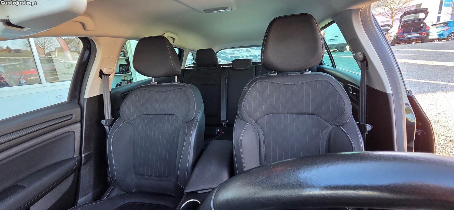 Renault Mégane Sport Tourer Limited 115Cv — fotografia 6
